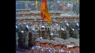 Ehrenparade der NVA anlässlich des 40. Jahrestages der DDR, 1989