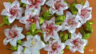 DIY/МК/ Нежные цветы лилий для брошей, бантиков, резиночек. Lily flowers for brooches and bows