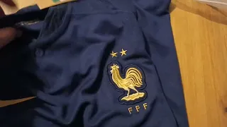 Unboxing des 2 maillots de L'équipe de France (2022/2023)