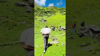 Vasuki tal trek🏃‍♂️                          #kedarnath #youtubeshorts #mountains #trekking