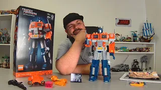 LEGO® 10302 Optimus Prime Review. Ist er so gut wie die alten Transformers?