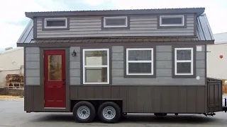 Gorgeous Tiny Cottage on wheels with a Remarkable Sleeping loft #shorts