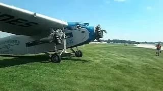 1929 Ford Tri-Motor Startup at Osh 18.