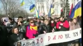 Цирк в Краматорске. Митинг в поддержку "блокады"