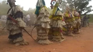 Les funérailles en pays  bobo mandarè : Koumi-Kokorowé-Samagan