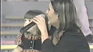 Alejandraz Guzmán - "Míralo, Mírala" en "Sábado Sensacional" 1994