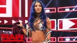O retorno de Sasha Banks - WWE RAW 12/08/19 - Fox Sports 2 PT-BR