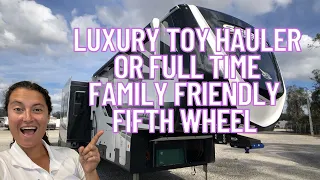 2023 Jayco Seismic Luxury Series 3512 Toy Hauler