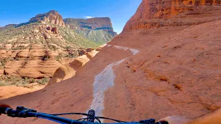 The nerve-racking WHITE LINE /// Sedona.