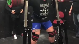 Near 1000 lb squat the mountain