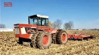 INTERNATIONAL 4586 Tractor Working on Fall Tillage