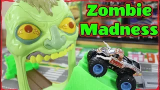 Monster Truck Monday 61 Monster Trucks Spin Master Monster Jam ZOMBIE MADNESS Play Set