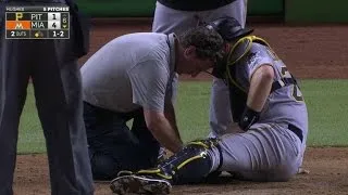 PIT@MIA: Cervelli is shaken up after foul tip