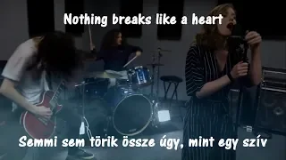 Mark Ronson ft. Miley Cyrus - Nothing Breaks Like a Heart (Rock Cover by First To Eleven) Magyarul