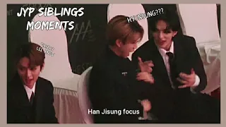 stray kids han reaction to itzy AAA performance