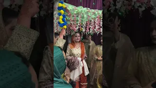 kashmiri Bride Enjoying her Mehndiraat with Family 😍💃 ||Kashmiri wedding highlights 2024