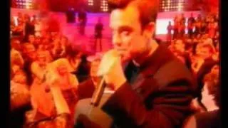 ♫ Robbie Williams "Tripping" live on french TV ♫