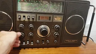 №1 Приемник Grundig Satellit 2400SL