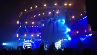 "Alive" - Chase & Status ft. Jacob Banks @ Cardiff Arena 07/11/2013