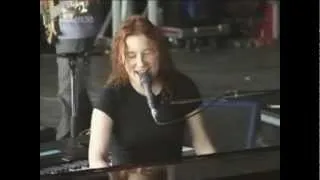 Tori Amos - Cornflake Girl - Live Glastonbury 1998