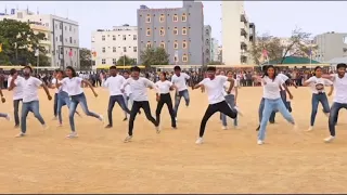 Flashmob🔥 || Akshara 2k24 || Malla Reddy Engineering College #dance #youtubeshorts #yotubevideo