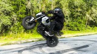 How To WHEELIE a Grom (From A  Beginners Perspective)