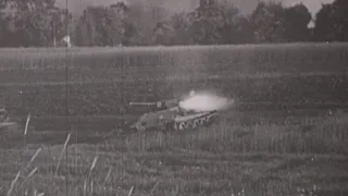 5cm Pak 38 anti-tank gun engaging a trio of bogged down Soviet T-34/76 tanks in 1942