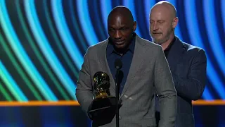 CEDRIC BURNSIDE Wins Best TRADITIONAL BLUES ALBUM For ‘I BE TRYING’ | 2022 GRAMMYs Acceptance Speech