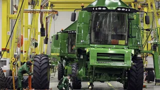 John Deere Harvester Combine factory