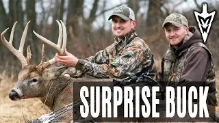 Late Season Surprise Buck | Midwest Whitetail
