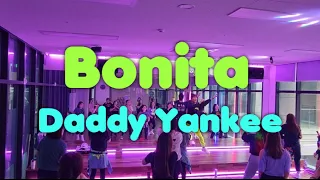 [ZUMBA]  Bonita / Daddy Yankee / Reggaeton Pop / Choreo by Kelly