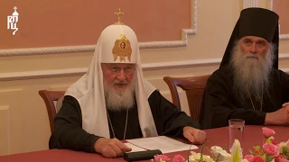 На Новой Земле Патриарх Кирилл встретился с представителями Министерства обороны России