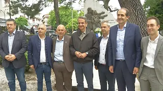 Στεφάνι προς τιμήν των θυμάτων της Γενοκτονίας των Ελλήνων του Πόντου κατέθεσε ο Πρωθυπουργός