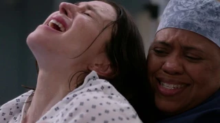 Amelia Giving Birth and Richard Webber Surgery - Greys Anatomy S16E21