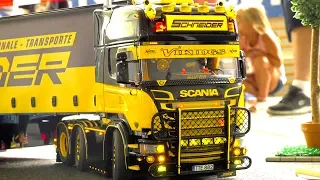 RC TRUCK ACTION AS ITS BEST I WONDERFUL ROAD SHOW TRUCKS I HEAVY HAULAGE TRANSPORT I SCANIA I VOLVO