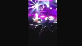 15 Shreya Ghoshal Manchester 23rd May 2014 sun raha hai na tu