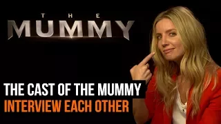 The cast of The Mummy interview each other about the movie