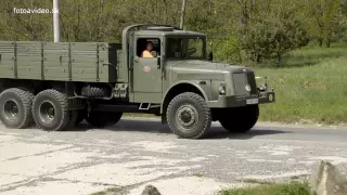 Veteran-Oldtimer Tatra Rely (on the road) 2013 (video Nikon D7000)