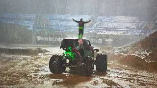 CRAZIEST Monster Jam World Finals Race EVER?!!  Grave Digger vs Son-uva Digger in Monsoon! 2022