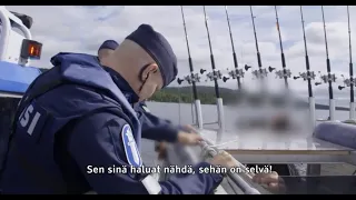 Poliisit veneilemässä - Osa 2