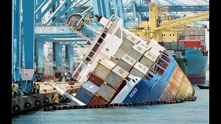 Top 10 Large Ships Terrible Crash and Rogue Waves in Storm