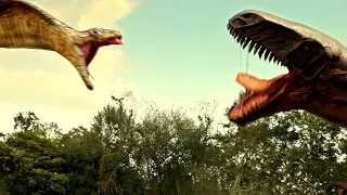 Ancient dinosaur vs Cobra King, humans around are as small as ants!