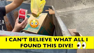 DUMPSTER DIVIN//  HOLY DONKEY BALLS I FOUND SOOO MUCH & EVEN A HUGE MICHAELS SCORE!!! 😱