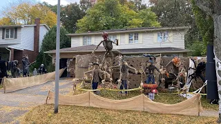 My full 2022 Halloween yard display/haunted house walk-through ￼daytime-lights on