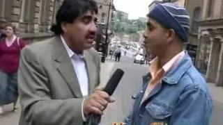 Ismail Shahid  in Bradford (uk) Interviewing a pukhtoon