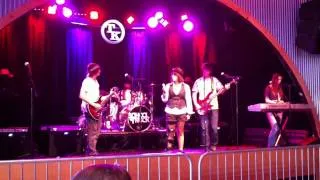 School of Rock Burnsville - (The Beatles Show) Hey Bulldog