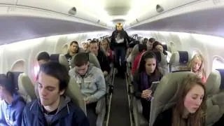 Harlem Shake on a Plane)  YouTube