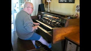 Mike Reed plays Carole King's "It's too late, Baby" on his Hammond Organ