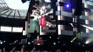 Muse - Supermassive Black Hole (Live at Ricoh Arena, Coventry 22-05-13)