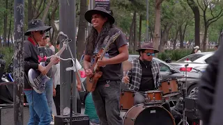 Street Jam - Roadhouse Blues